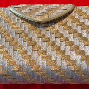 NWOT Whiting and Davis crossbody bag